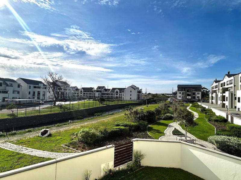 To Let 2 Bedroom Property for Rent in The Huntsman Western Cape